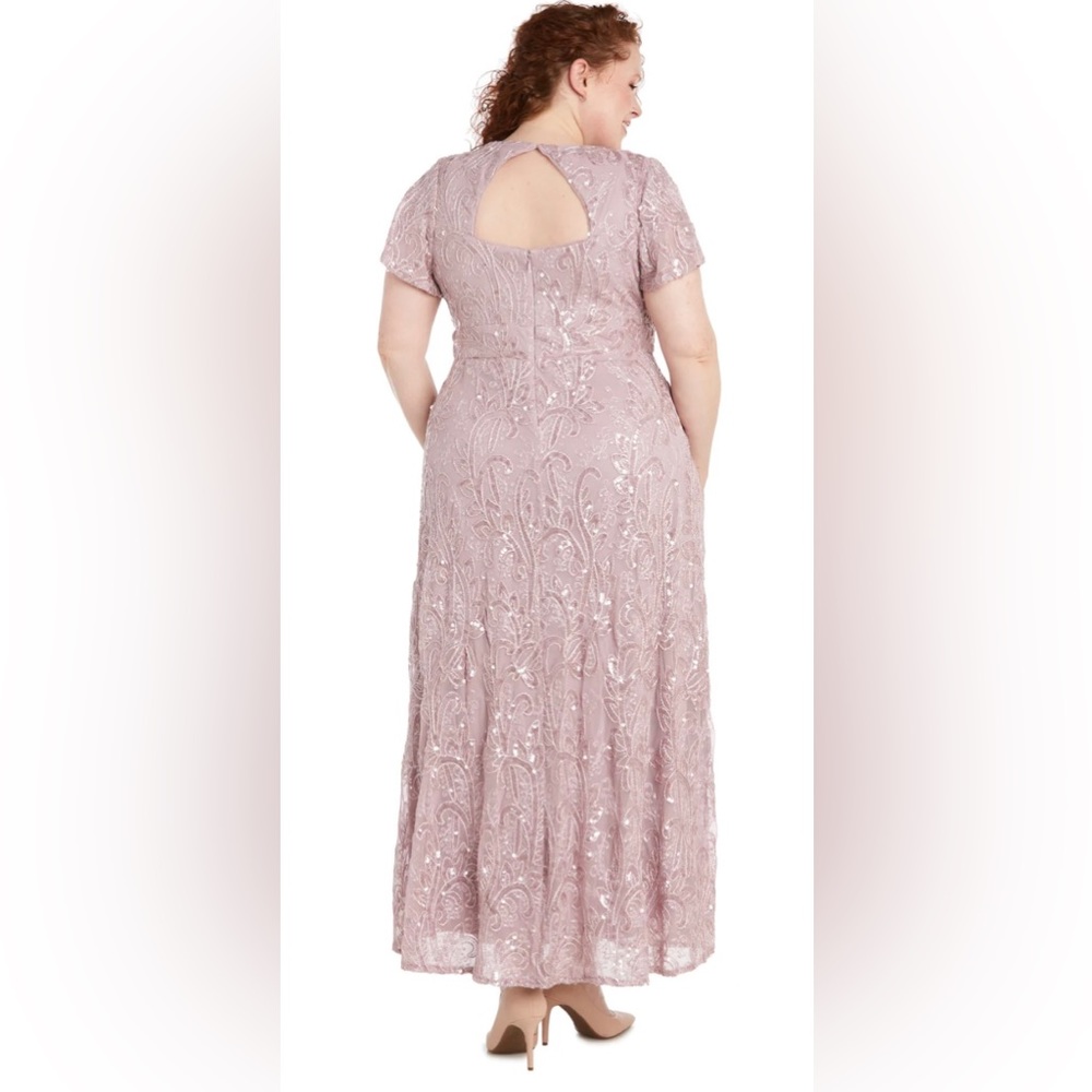 NWOT R&M Richards Mesh Sequined Embellished Dress Size 8 - Picture 2 of 7